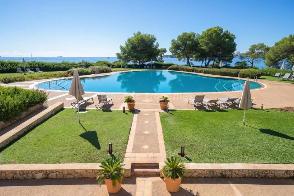 Luxury Apartment at the exclusive ‘Residencias Mardavall’ for sale in Portals Nous, Mallorca