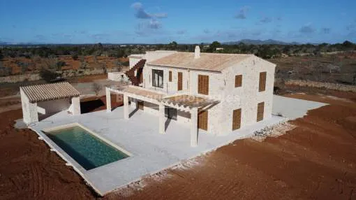 Brand new finca for sale with stunning views in Santanyi, Mallorca