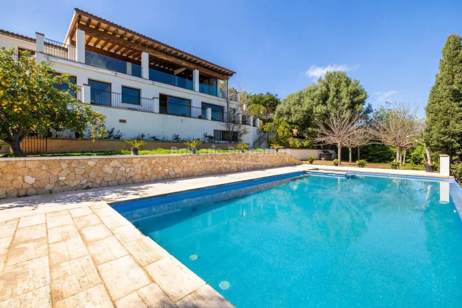 Exclusive villa with panoramic views for sale in Esporles, Mallorca