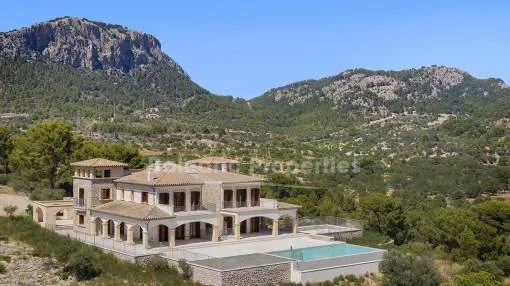 Luxury hilltop finca with sea views, for sale in Camp de Mar, Mallorca