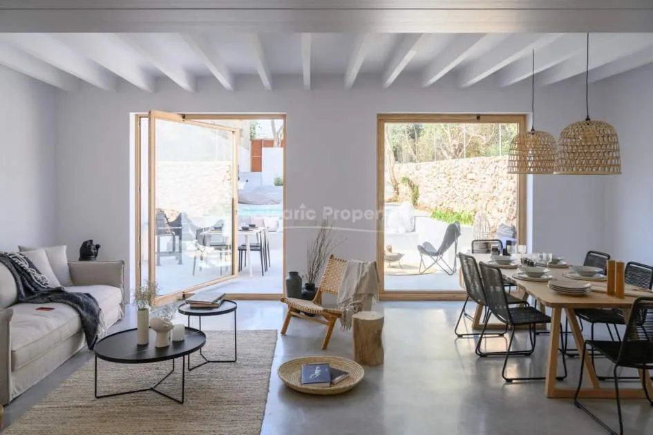 Modern town house with pool for sale in Ariany, Mallorca