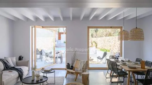 Modern town house with pool for sale in Ariany, Mallorca