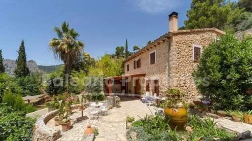 Charming country home for sale on the outskirts of Bunyola, Mallorca