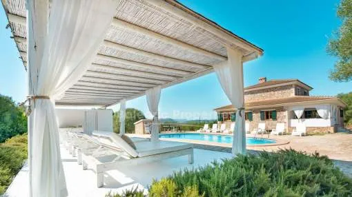 Wonderful country villa with holiday license for sale in Muro, Mallorca