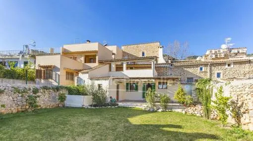 Beautifully renovated village house for sale in Caimari, Mallorca Beautifully renovated village house for sale in Caimari, Mallorca