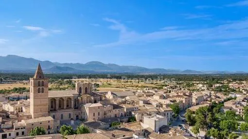Palatial town house for sale in Sineu, Mallorca