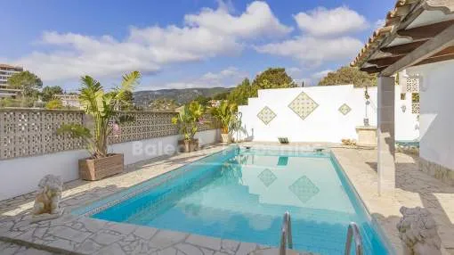 Villa with pool and guest apartment for sale in Bonanova, Palma, Mallorca Villa with pool and guest apartment for sale in Bonanova, Palma, Mallorca