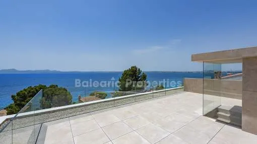 State-of-the-art sea view villa for sale in Alcanada, Mallorca