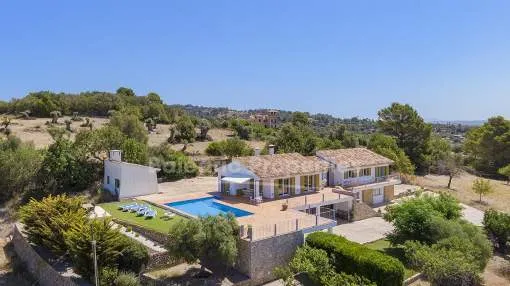 Spectacular country estate with panoramic views for sale in Santa Maria, Mallorca
