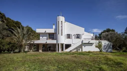 Villa for sale near the beaches in Mallorca North Villa for sale near the beaches in Mallorca North