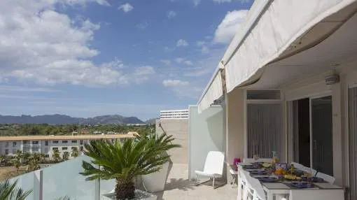 Modern and spacious penthouse apartment located in Puerto Alcudia, Mallorca Modern and spacious penthouse apartment located in Puerto Alcudia, Mallorca