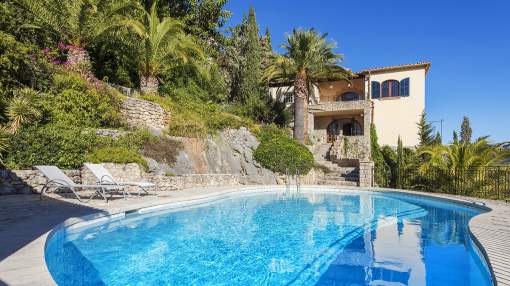 Luxury villa on the hillside for sale near to Pollensa, Mallorca Luxury villa on the hillside for sale near to Pollensa, Mallorca