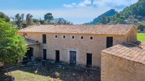 Impressive finca to be restored for sale in Orient, Bunyola, Mallorca Impressive finca to be restored for sale in Orient, Bunyola, Mallorca