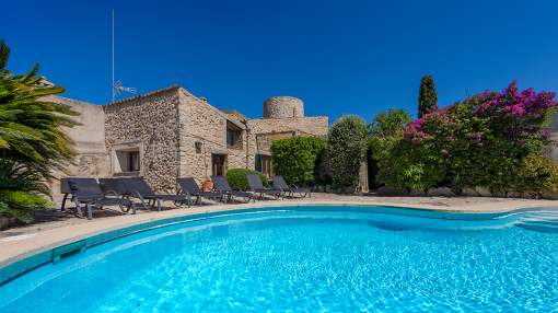 Charming country home, former old Mallorcan mill for sale in Campanet, Mallorca Charming country home, former old Mallorcan mill for sale in Campanet, Mallorca