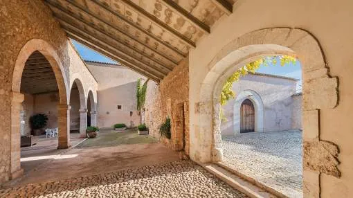 Enormous Mallorca country property with investment potential for sale in Inca, Mallorca
