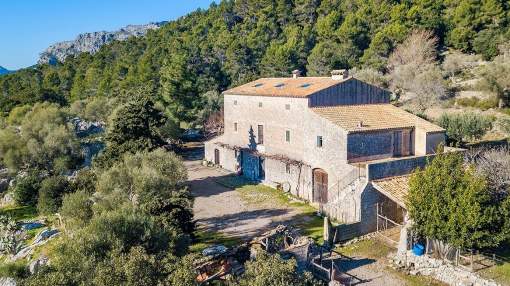 Historic finca with sea views for sale near Pollensa in Escorca, Mallorca Historic finca with sea views for sale near Pollensa in Escorca, Mallorca