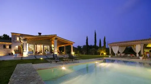 Beautiful country home for sale close to the golf course of Pollensa, Mallorca 