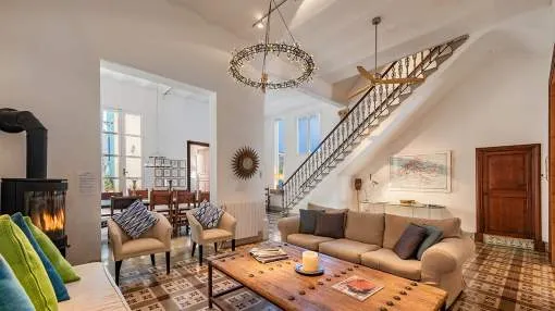 Stately town house with ETV license for sale in Pollensa, Mallorca Stately town house with ETV license for sale in Pollensa, Mallorca