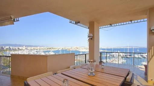 Apartment with private pool for sale in Palma, Mallorca Apartment with private pool for sale in Palma, Mallorca
