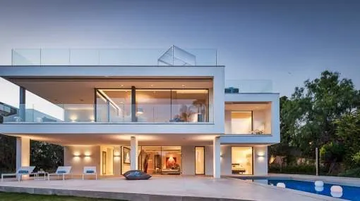 Villa for sale in Nova Santa Ponsa, Mallorca Villa for sale in Nova Santa Ponsa, Mallorca