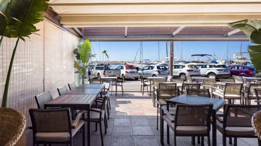 Frontline commercial premises for sale in Puerto Portals, Mallorca Frontline commercial premises for sale in Puerto Portals, Mallorca