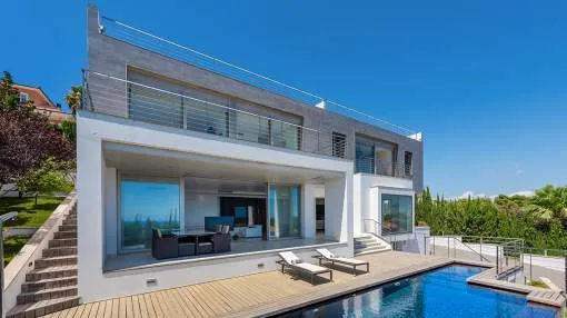 Modern sea view villa for sale in Bendinat, Mallorca