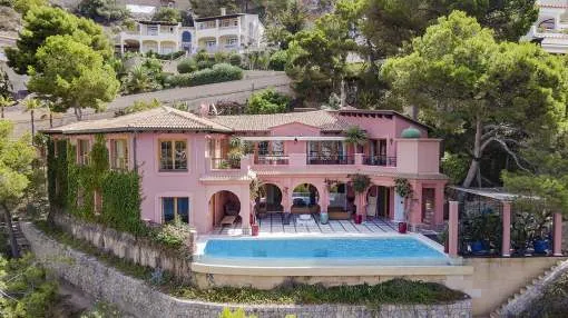 Luxury villa with direct sea access for sale in Puerto Andratx, Mallorca