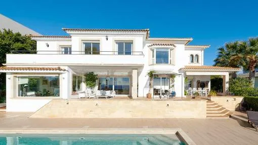 Impressive Mediterranean villa with sea views for sale in Bendinat, Mallorca Impressive Mediterranean villa with sea views for sale in Bendinat, Mallorca