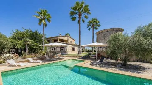 Countryside oasis with holiday license for sale close the town in Sa Pobla, Mallorca