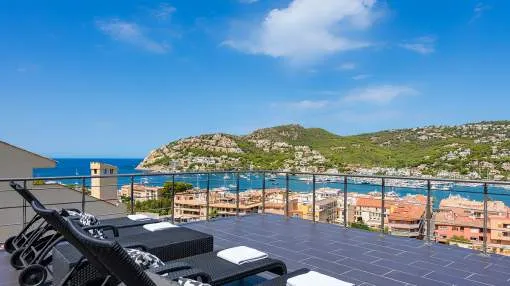 Unique sea view villa for sale in Puerto Andratx, Mallorca