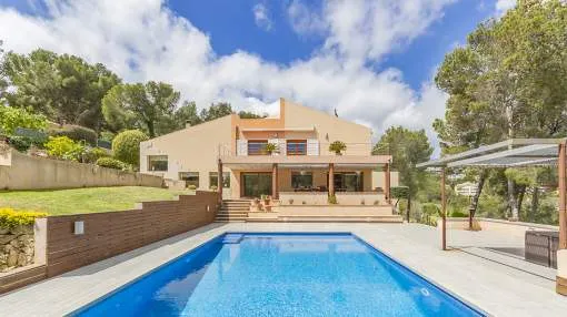 South facing, sea view villa for sale in Cas Catalá , Mallorca