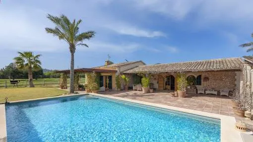Beautiful finca with pool for sale in Santa Maria, Mallorca Beautiful finca with pool for sale in Santa Maria, Mallorca
