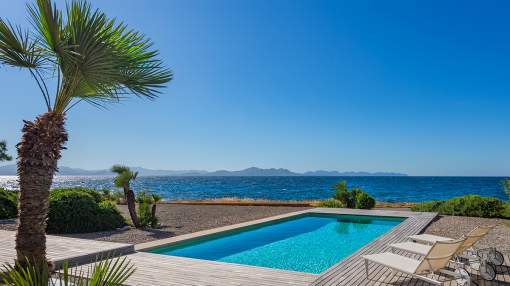 Luxury seafront villa for sale in Colònia de Sant Pere, Betlem Luxury seafront villa for sale in Colònia de Sant Pere, Betlem