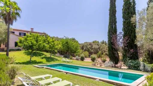 Attractive country finca with holiday license for sale near Porto Cristo, Mallorca Attractive country finca with holiday license for sale near Porto Cristo, Mallorca