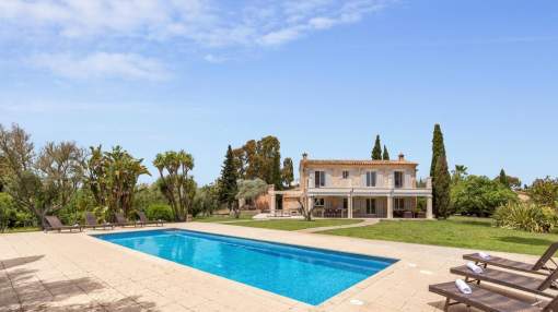 Charming, bright finca as an oasis of peace in Mediterranean nature Charming, bright finca as an oasis of peace in Mediterranean nature