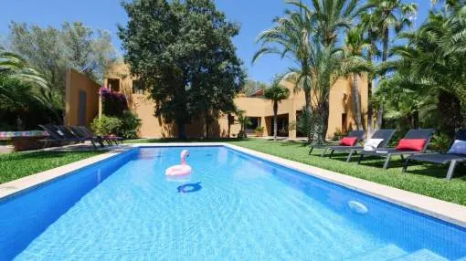 Architect villa in residential area with pool in Cala Bona Architect villa in residential area with pool in Cala Bona
