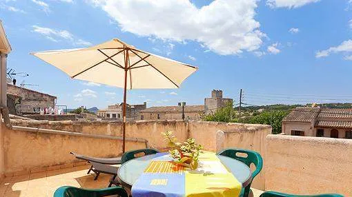 Town house with great view from the roof terrace Town house with great view from the roof terrace