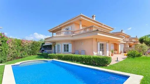 Villa for 8 people with pool in Marratxí Villa for 8 people with pool in Marratxí