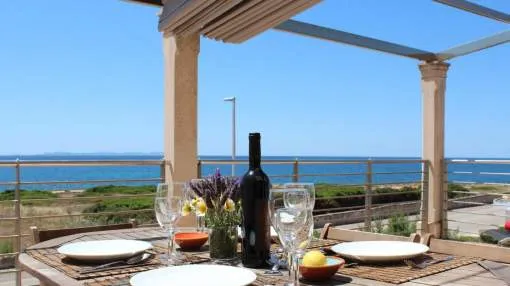 Holiday home directly at the sea with fantastic sea view for 6+4 persons Holiday home directly at the sea with fantastic sea view for 6+4 persons