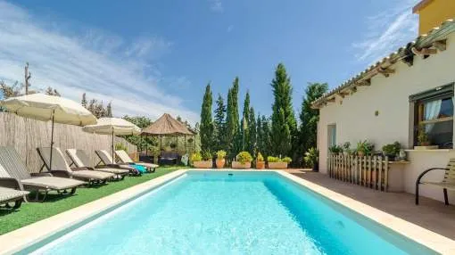 Villa for 9 people with pool Villa for 9 people with pool