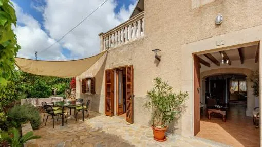 In a rural idyll near the beach - Villa Can Hostalet In a rural idyll near the beach - Villa Can Hostalet
