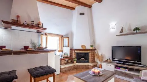 Apartment in the mountains perfect for Tramontana cyclists and excusionists