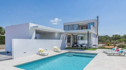 Villa Santa Catalina - Family Only Villa Santa Catalina - Family Only