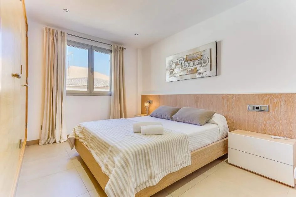 Ca Na Xisca I: Modern apartment near the beach