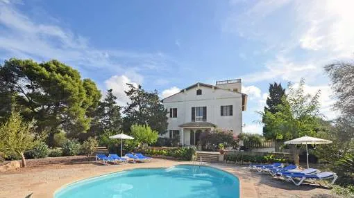 Son Granada - spacious country house with swimming pool for 12 persons
