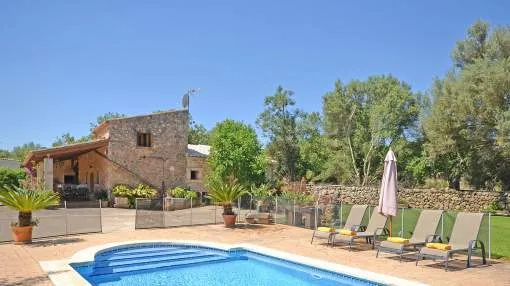 Alba - Country house with swimmingpool in Llubí Alba - Country house with swimmingpool in Llubí