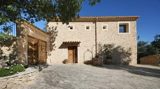 Villa for 8 people with garden Villa for 8 people with garden