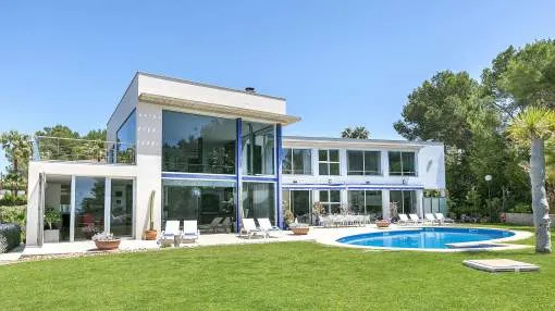 Villa Bay Blue by Priority Villa Bay Blue by Priority