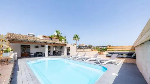 Beautiful Country House with Wi-Fi, Pool, Garden, Terrace, Farm animals & Vegetable garden; Parking Available Beautiful Country House with Wi-Fi, Pool, Garden, Terrace, Farm animals & Vegetable garden; Parking Available
