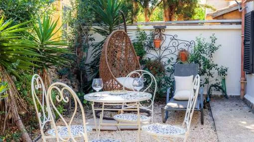 Stunning Holiday Home “Casa Dulcinea” Close to the Beach with Wi-Fi, Garden, Balcony & Terrace; Parking Available, Pets Allowed
